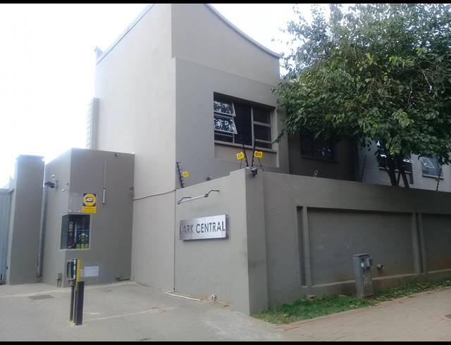 2 BEDROOM DUPLEX FOR SALE IN ARCADIA